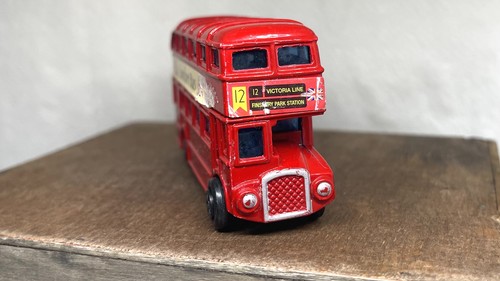 Unbranded classic red double