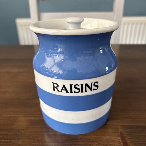 Green cornishware raisins - g,