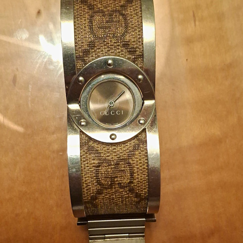 Gucci twirl swiss - twirl, made