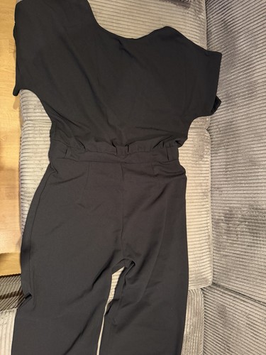 Black jersey round - jersey, neck