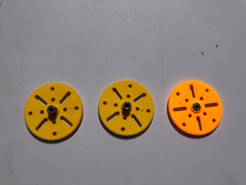 Meccano spur gear collection