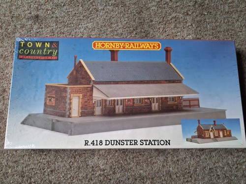 Hornby r418 dunster - r418, station