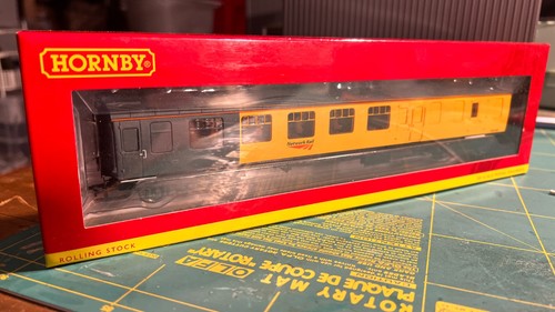 Hornby pre owned r4994 - hornby, pre-owned