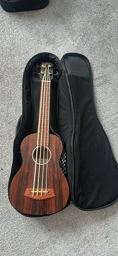 Akalot bass ukulele - bass,