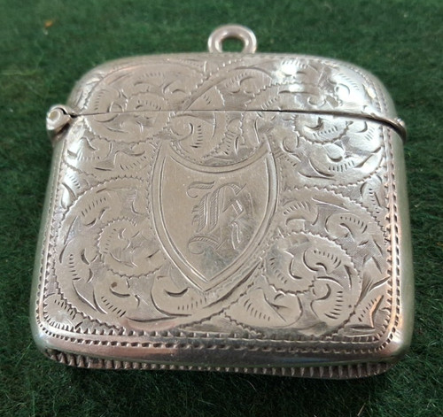 Victorian silver vesta - silver, case