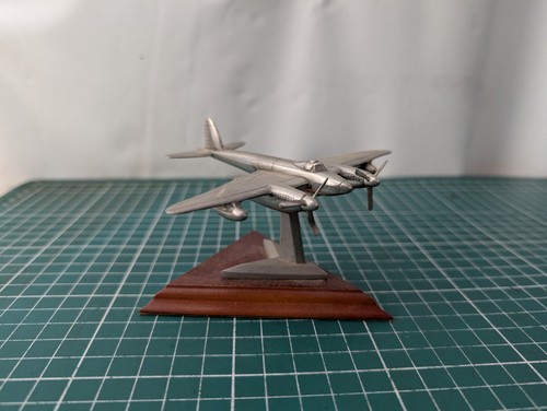 Royal hampshire pewter plane - hampshire,
