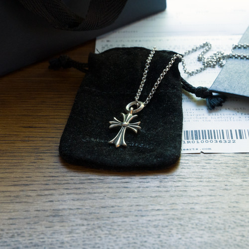 Chrome hearts tiny cross - hearts,