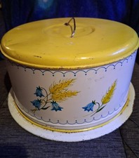 VINTAGE  Farmhouse style CAKE