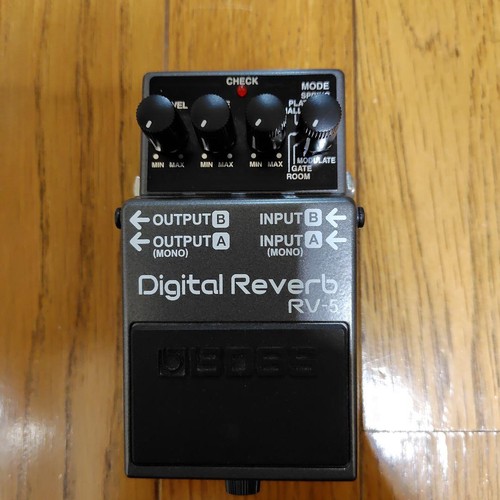 Boss digital reverb - rv-5,