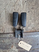 VAUXHALL ASTRA J MK6 09-15 REAR PASSENGER CENTRE TWIN SEAT BELT BUCKLE 609957700