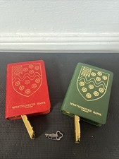 VINTAGE WESTMINSTER BANK SECRET GREEN & RED MONEY HIDE BOX & KEY Look Like Books