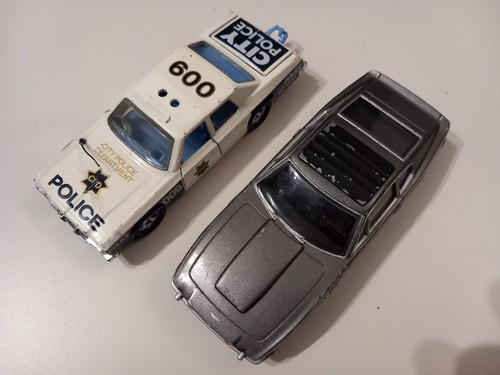 Corgi 007 aston martin - 007,