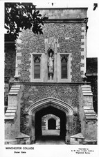 Winchester College Outer Gate Hampshire Postcard Unposted RP