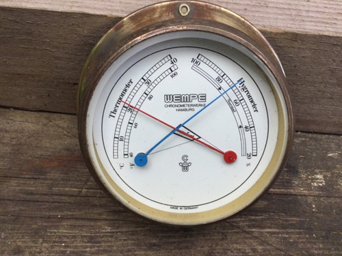 Wempe marine chronometer - chronometer, brass