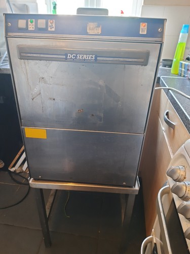 Commercial glass washer - commercial,