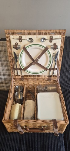 Wicker picnic basket - wicker,