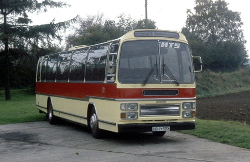 Hedingham onmibuses dbh452x - hedingham,