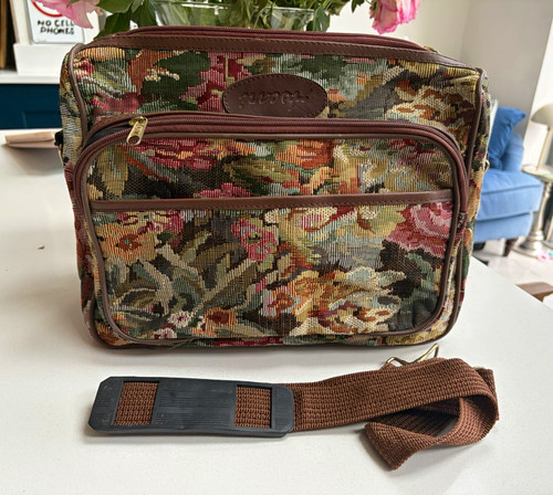 Vintage tapestry shoulder bag - vintage,