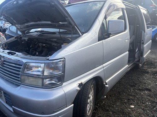 Nissan elgrand caravan - nissan,
