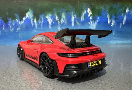 Red porsche 911 - gt3, model