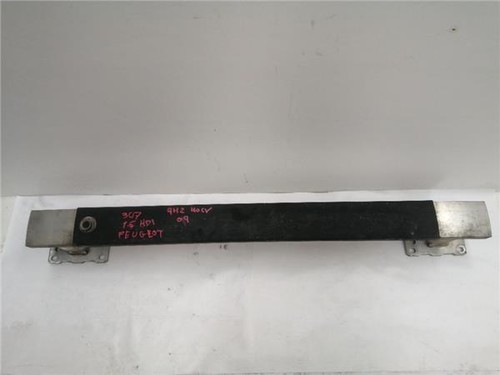Front bumper reinforcement - front,