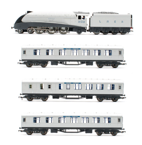 Hornby gauge r3174 lner - hornby,
