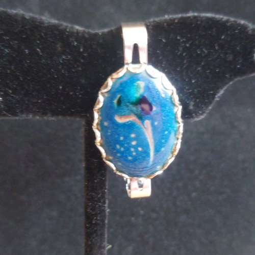Blue oval clip scarf - oval,
