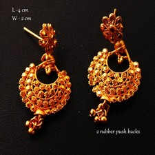 22ct Gold Designer Stud