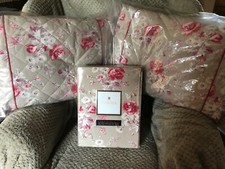 DORMA CURTAINS/CUSHIONS 66X72