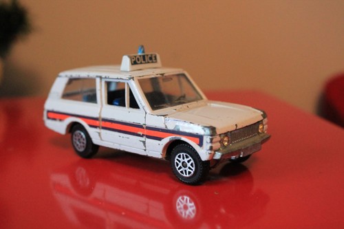 Dinky toys range rover - toys,