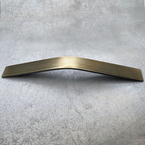 Kitchen cabinet door handles - door, /