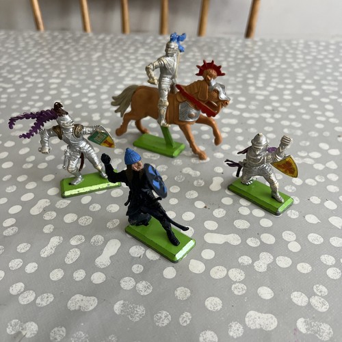 Britains deetail knights - 3, &
