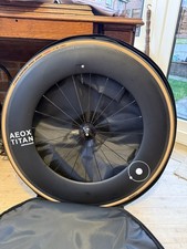 Aerocoach Aeox Titan Front