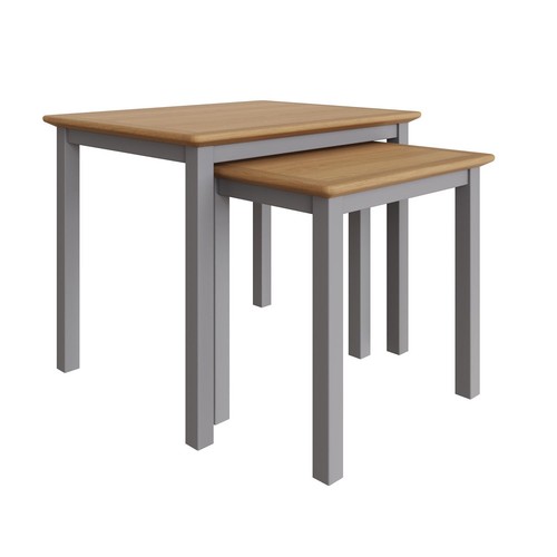 Assembled nest tables oak - of, 2