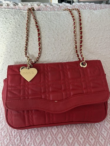 Red quilted chain - red,