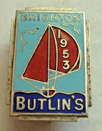 Vintage enamel badge butlins - badge,