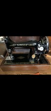 Excellent Vintage 1931 Singer