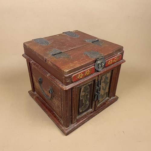 Chinese vanity box - chinese,