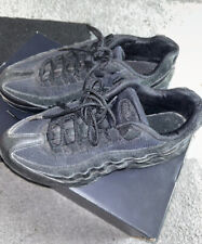 Unisex Nike Airmax 95 Essential Triple Black 5