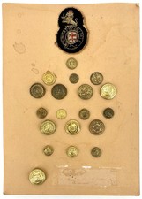 Old Vintage COLLECTION OF TRINITY HOUSE BUTTONS x 19 & BADGE - Lighthouses