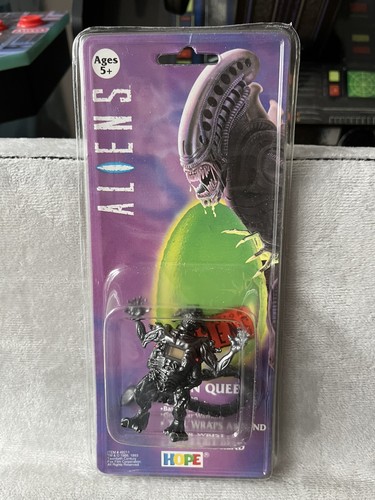 Vtg 1993 aliens sealed - 1993,