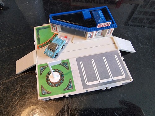 Micro machines travel city - micro,