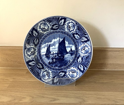 Stunning vintage royal sphinx - stunning,