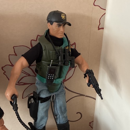 Action man police - action,