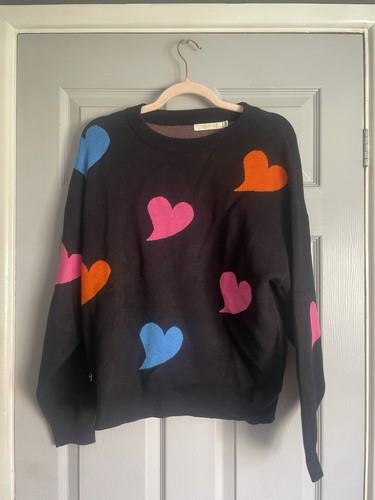 Malissa knit heart design - j,