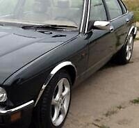 Jaguar wheel arch fender - wheel,