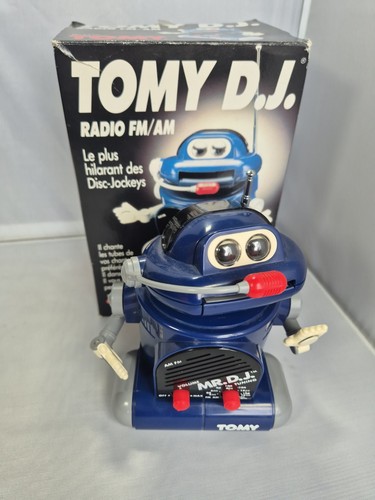 Vintage tomy am fm - vintage, d.j.