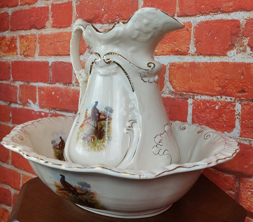 Large vintage wash basin - large,