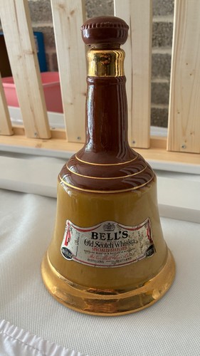 Vintage bell scotch - vintage, whisky