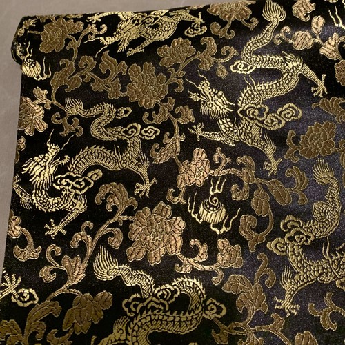Meter black gold dragon - black,